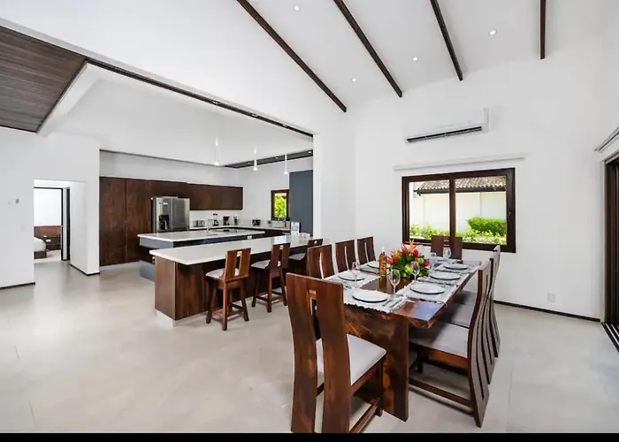 Beautiful House With Private Pool Hacienda Pinilla *
