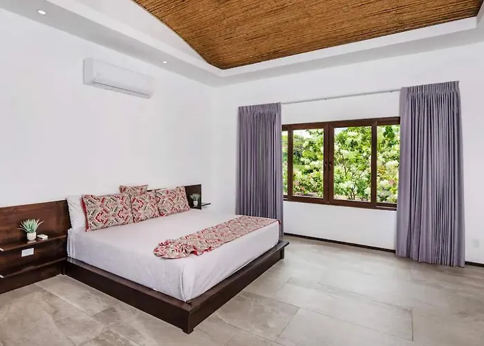 Ferienhaus Beautiful House With Private Pool Hacienda Pinilla